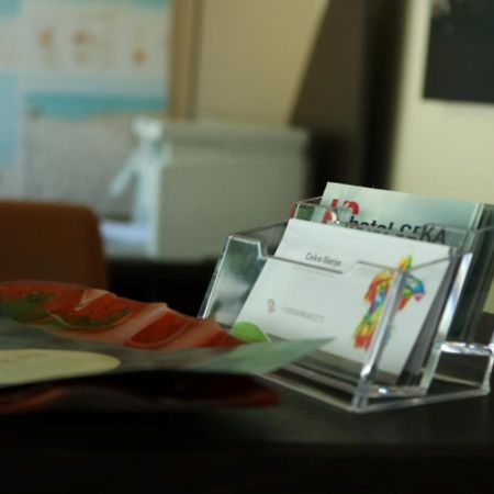 Hotel Ceka دراس المظهر الخارجي الصورة